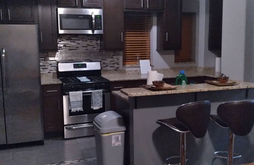 South Shore Apartment | BEAUTIFUL 4/20 FRIENDLY 2 BR 2 BA DUPLEX -TWO FLOORS - IN SIZZLING SOUTH SHORE!