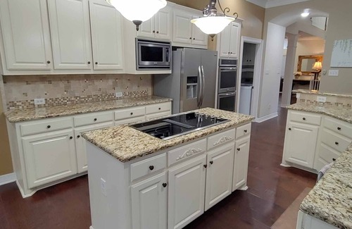 Southlake House | Beautiful 4 Bedroom + 3.5 Bathroom Home in Southlake