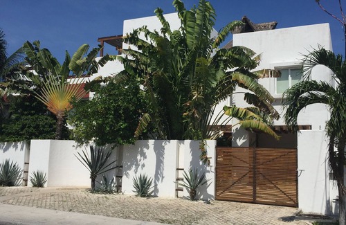 Puerto Juarez House | Beautiful 4 bedroom Beach House on a Private & Peaceful Place in Cancun