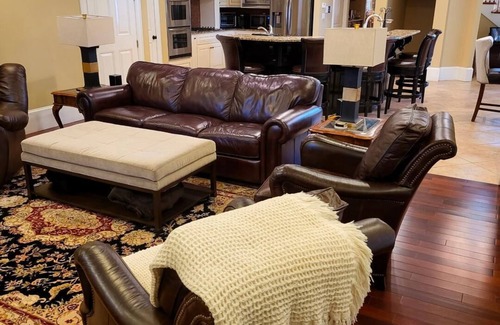 Graniteville House | Beautiful 6 bedroom home with a brand new swimming pool, and 4 fireplaces.