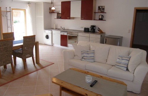 Stettfeld Apartment | Beautiful 65m ² apartment in the Haßberge directly on hiking trails *