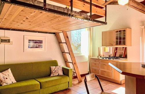 Samolaco Apartment | Beautiful apartment for 3 people with WIFI, balcony, pets allowed, panoramic view and parking