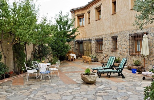 Otero de Herreros Cottage | Beautiful and charming country house with patio