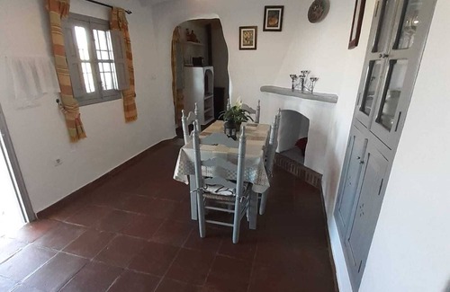 Torrox Villa | Beautiful and quiet Cottage typical Andalusian at 12 km from Nerja and beaches.