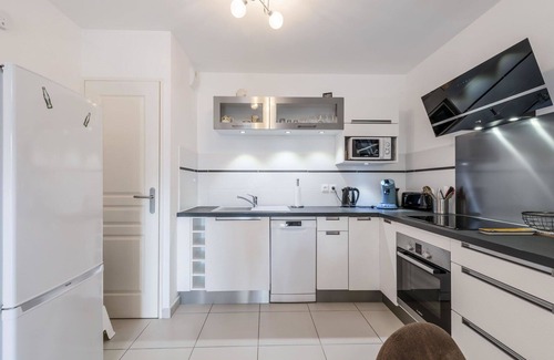 Cavalaire-sur-Mer Apartment | Beautiful apartment for 4 people with WIFI, pool, A/C, TV and patio