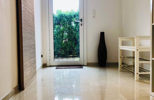 Jona Apartment | Beautiful apartment with garden seating area in Rapperswil-Jona