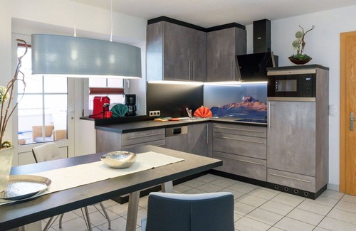 Runhof Apartment | Beautiful apartment for 5 people with WIFI, TV, balcony, pets allowed and parking