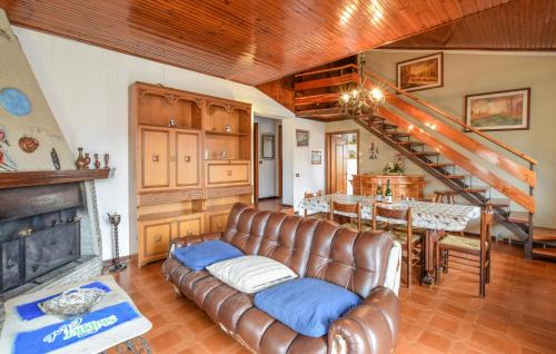 Ossimo Apartment | Beautiful Apartment In Ossimo Superiore
