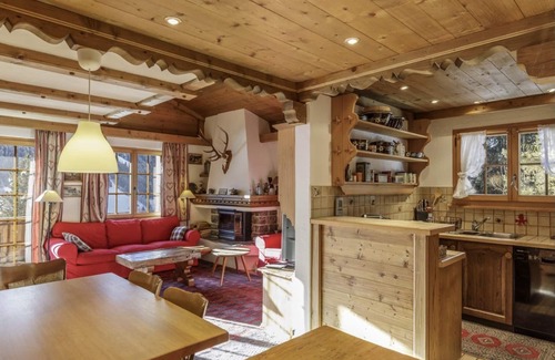 Rougemont Apartment | Beautiful apartment Rougemont, sleeps 5