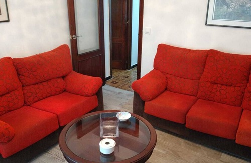 Pontedeume Condo | Beautiful apartment with terrace in the urban area of Pontedeume