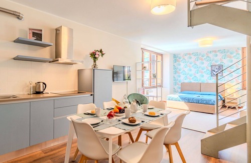 San Siro Apartment | Beautiful apartment for 6 people with WIFI, TV and terrace