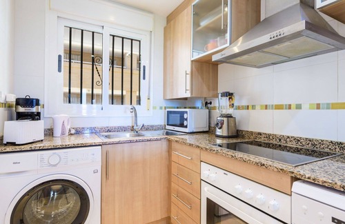 Marina d'Or Apartment | Beautiful apartment for 4 guests with WIFI, A/C, pool, TV, terrace, pets allowed and parking