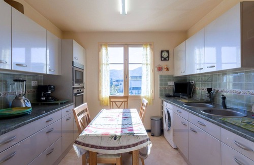 Pegomas Apartment | Beautiful apartment for 4 guests with WIFI, A/C, TV and balcony
