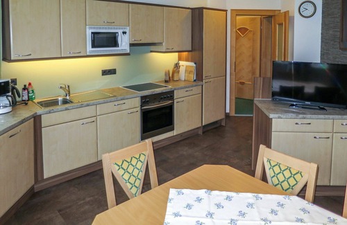 Kappl Apartment | Beautiful apartment for 6 guests with WIFI, TV, terrace, panoramic view and parking