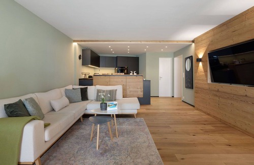 Davos Apartment | Beautiful apartment for 4 people with WIFI, TV and terrace