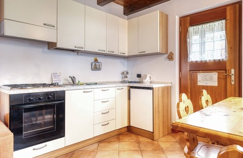 Macugnaga Apartment | Beautiful apartment for 5 people with TV, balcony, pets allowed, panoramic view and parking