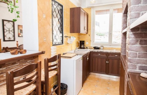 Pangrati Apartment | Beautiful Apartment in Pagkrati-GTD95601