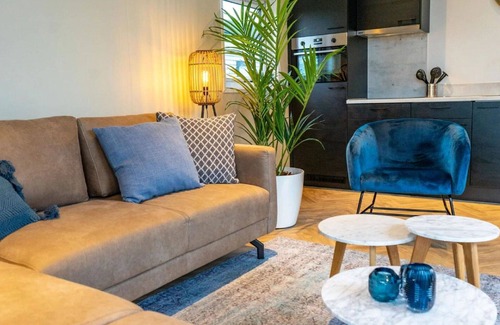 Sint Jansklooster House | Beautiful apartment in villa for 4 people with WIFI, TV, terrace and parking