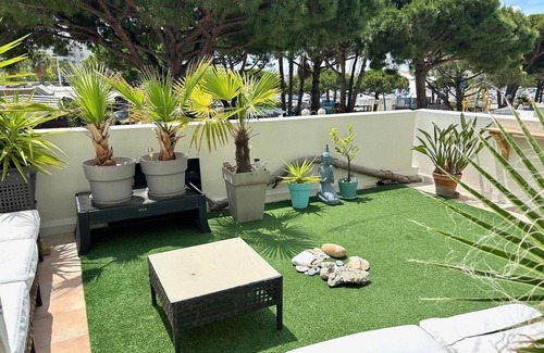 Carnon-Plage Apartment | Beautiful apartment of 110m2, terrace overlooking the port, 3 bedrooms