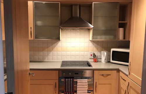 Bracknell Apartment | Beautiful apartment with two bedrooms