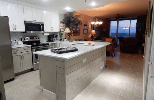 Fort Morgan Condo | Beautiful Beach Front Condo overlooking Gulf of Mexico & pristine sandy Beaches