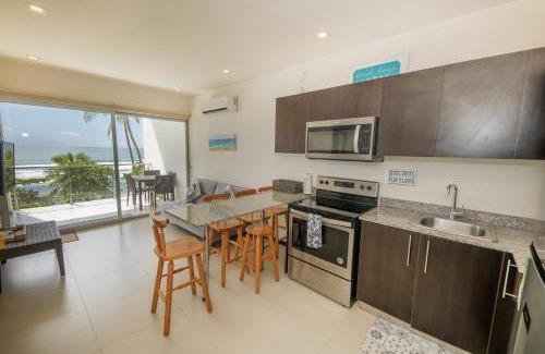 Bejuco Apartment | Beautiful Beachfront Condo, Amazing Pool