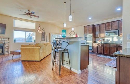Loveland House | Beautiful Berthoud home, gorgeous mountain views, hot tub, & firepit.