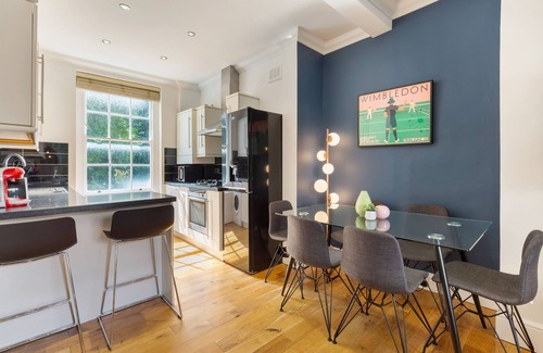 Haverstock House | Beautiful Bright 4 bed townhouse nr Camden Markets