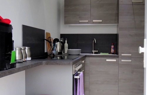 Hassloch Apartment | Beautiful bright room in a condo complex with Mainblick