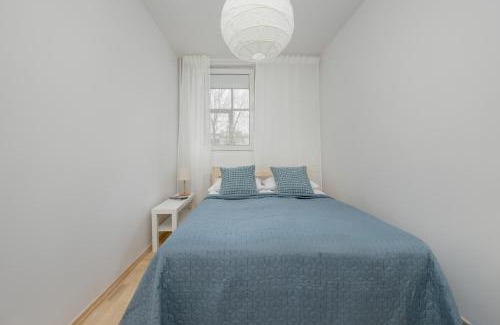 Muranow Apartment | Beautiful & Bright Walowa Apartments with Balcony by Noclegi Renters