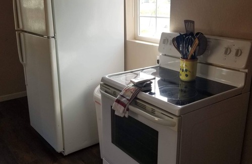 Waynesville Cabin | Beautiful Cabin sleeps 2