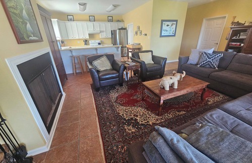 Lake Charles House | Beautiful Calcasieu Lake Views from Old Settlement Home.