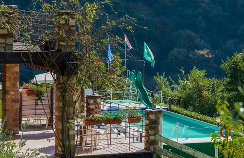 Marone Ski Chalet | Beautiful chalet with Swimming Pool in Lombardy
