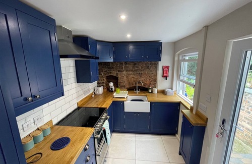 Stafford House | Beautiful Comfortable Character House in Central Stafford