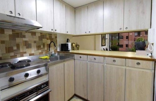 Financial District Apartment | Beautiful Condo in Rosales, Chapinero