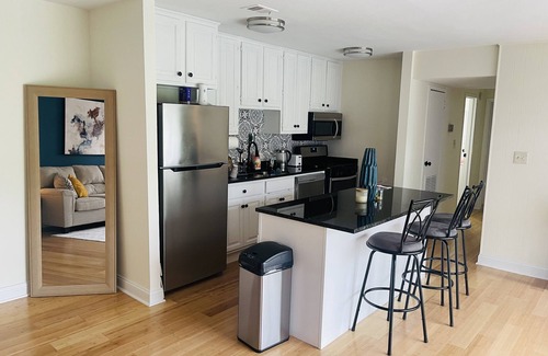 Aspen Hill Apartment | Beautiful Condo near Downtown Silver Spring - 20%off NOW!!!