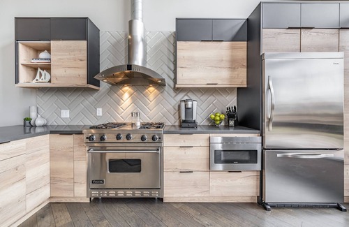 Brown and Stetson Business Condo | Beautiful, contemporary loft located in the heart of Scottsdale