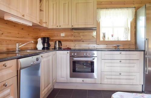 Hauggrend House | Beautiful cottage from the 19th century.
