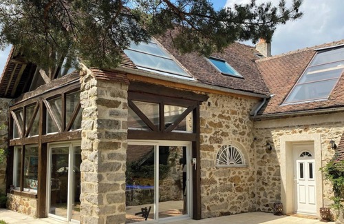 Perceneige House | Beautiful country house with heated swimming pool 120 kms from Paris, sleeps 19