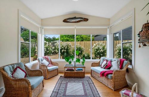 New Norfolk House | Beautiful country home in the Derwent Valley