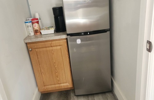 Greenview Shores Apartment | Beautiful & Cozy Guest Suite