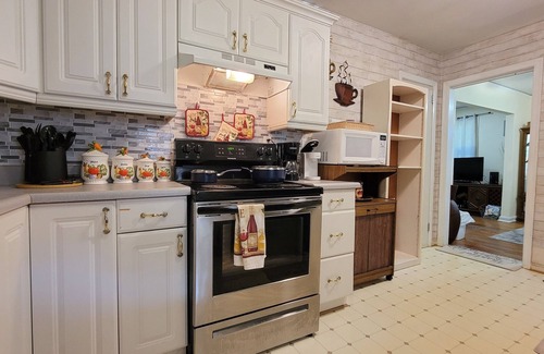 Candler-McAfee House | Beautiful - Cozy Home on the Lake! Backyard Camping/Fishing - Atlanta/Decatur