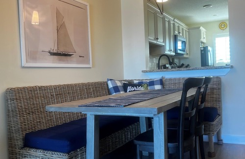 Crescent Beach Condo | Beautiful Direct Oceanfront 2 bed 2.5 bath Townhouse- Summerhouse 162