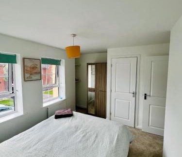 Northwich House | Beautiful Double Room with Private Bathroom
