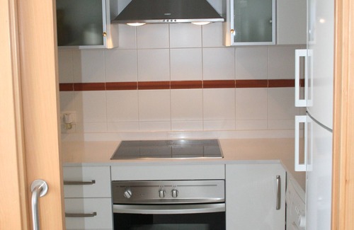 Conil de la Frontera City Center Apartment | Beautiful 2 bedroom apart, near beach, a. a., parking, elevator, VFT/CA/04787