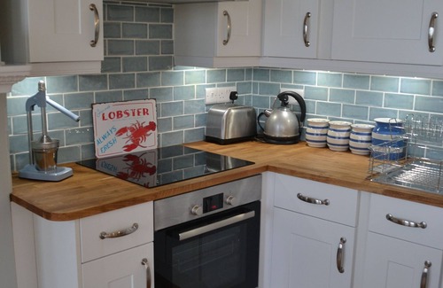 Bexhill-on-Sea Apartment | Beautiful Family Friendly Seafront Flat With Stunning Views