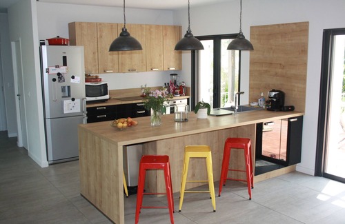 Valflaunes House | Beautiful family home with pool Pic Saint Loup. landscaped and tranquil park
