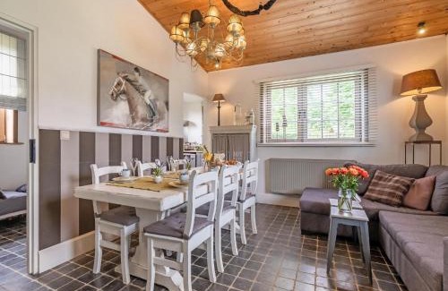 Pittem House | Beautiful Farmhouse in Pittem with Garden