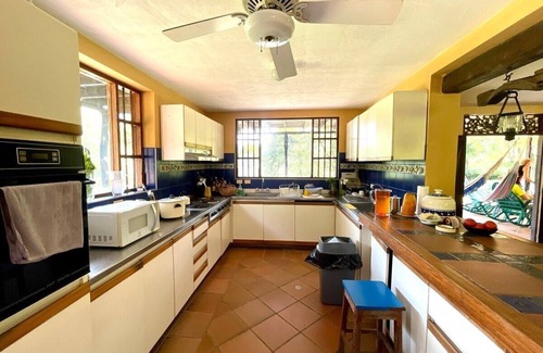 Tobia House | Beautiful FINCA House Pool Volleyball WiFi Villeta