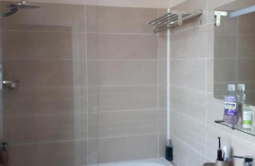 Civray House | Beautiful Four Poster Double Room with en-suite, Nouvelle Aquitaine, France